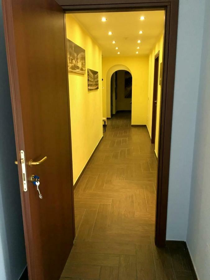 World Wide Bed - Prenestino Hotel Rome Buitenkant foto