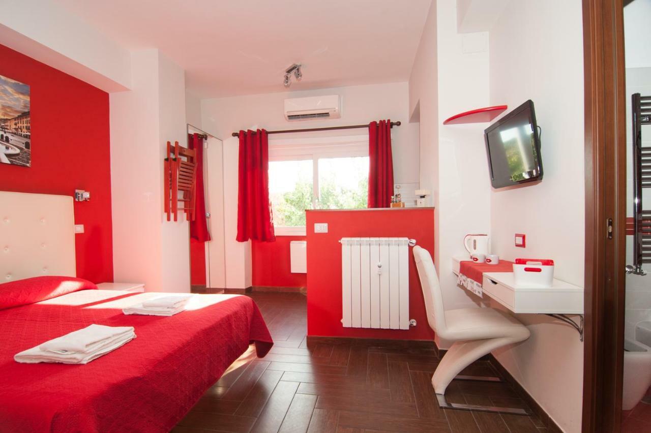 World Wide Bed - Prenestino Hotel Rome Buitenkant foto